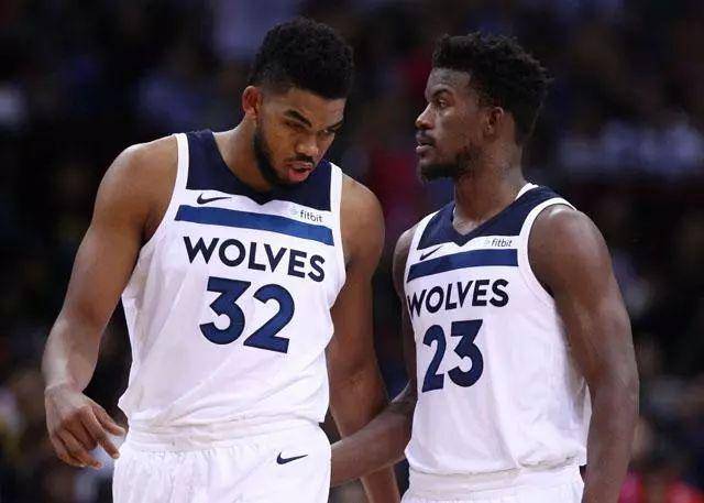 国脚关键传球带来胜利希望（国脚妙传点燃胜利希望）