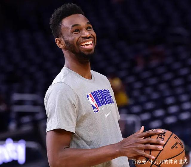 这后撤步跳投太无解（这记后撤步跳投简直不可阻挡）