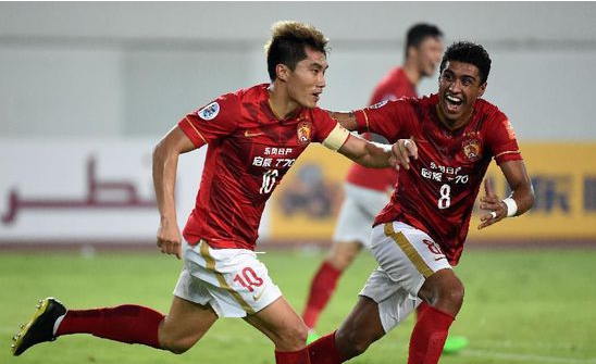 迪卡尼奥：国米球员在场上应务实一些；齐沃布阵时要打破常规（迪卡尼奥：国米需更务实；齐沃排兵布阵应敢于求变）