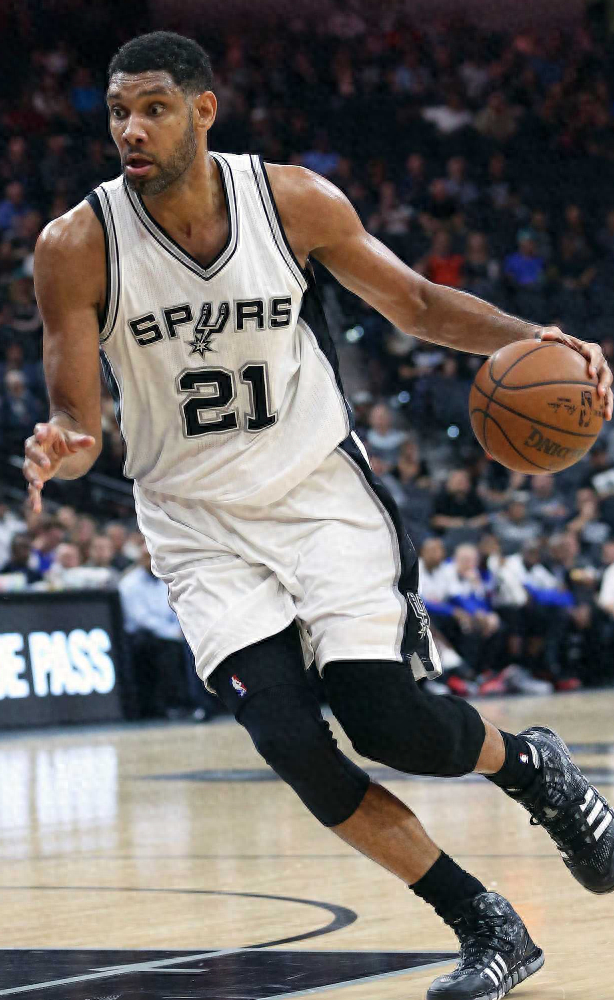 17岁天才卡尔展现极强潜力，德甲首秀表现亮眼，凭借出色技术和风格成为焦点。（17岁新星卡尔德甲处子秀惊艳，凭精湛脚法与独特风格抢尽风头）