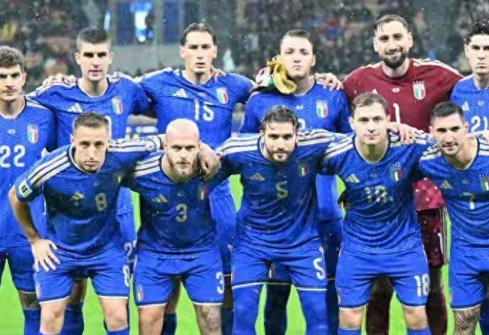 篮球篮网球员训练中展现高命中率（篮网球员训练场上投篮命中率惊人）