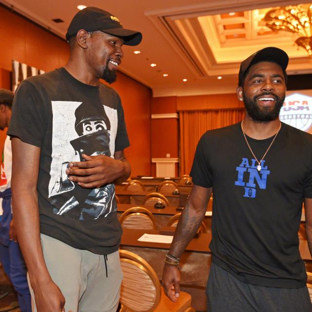 马拉多纳的心脏现位于警察局的病理解剖学部门，受到安全保护（马拉多纳心脏现存警方病理解剖部门，已纳入安全保护）